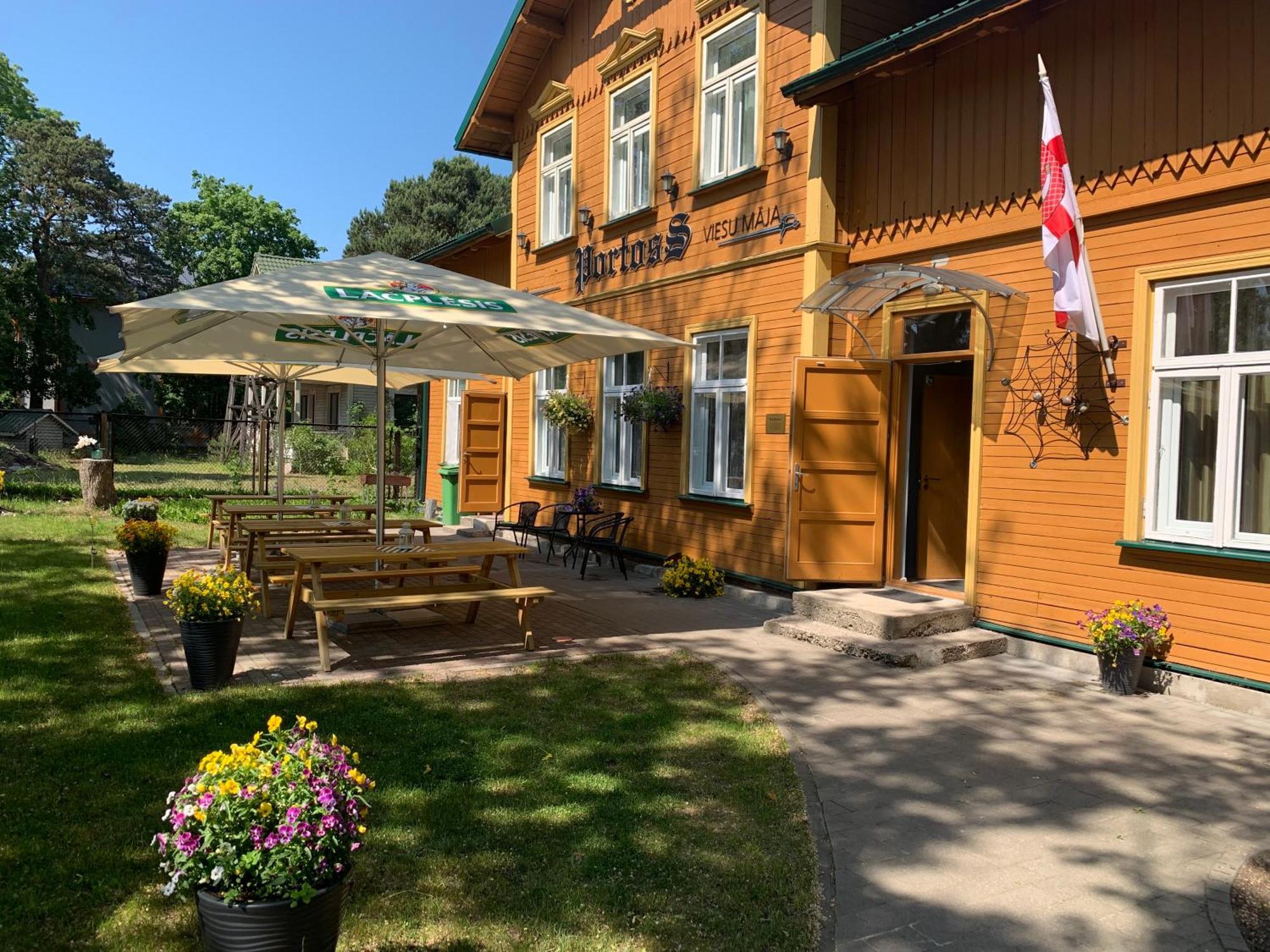Portoss Otel Ventspils Dış mekan fotoğraf